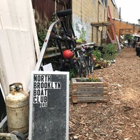 6/2/2018 tarihinde Stephanie T.ziyaretçi tarafından North Brooklyn Boat Club'de çekilen fotoğraf