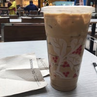 Photo taken at Starbucks by Jesse G. on 11/9/2018