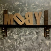 Foto tirada no(a) Moby Cafe &amp;amp; Workshop por Mansur C. em 2/23/2015