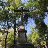 Photo taken at Jardín de Santiago by soool on 4/1/2018
