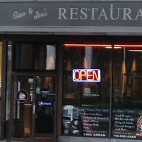 Foto diambil di Gino &amp;amp; Joe&amp;#39;s Famous NY Pizza oleh Gregg P. pada 12/8/2012