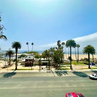 Photo taken at Ocean View Hotel by Gregory S. on 4/24/2023