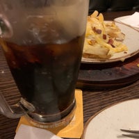 Photo taken at Outback Steakhouse by Paulo F. on 11/16/2019