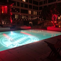 Photo taken at The Pool at Mondrian Hotel by DSaigon on 7/19/2019