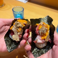 8/15/2021 tarihinde DSaigonziyaretçi tarafından Sushi Enya'de çekilen fotoğraf