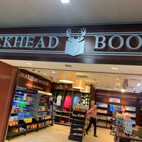 Photo taken at Buckhead Books by JoJo J. on 7/4/2022