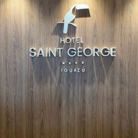 Das Foto wurde bei Hotel Saint George von Mike R. am 10/30/2023 aufgenommen