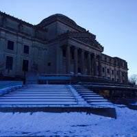 Photo taken at Brooklyn Museum by Aylin E. on 1/28/2015