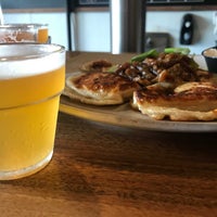 6/8/2019에 Jen O.님이 Tower Hill Brewery에서 찍은 사진