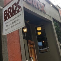 Foto scattata a Brix Tavern da Dixie il 7/17/2022