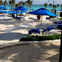 รูปภาพถ่ายที่ The Reef Playacar Resort &amp;amp; Spa โดย Dixie เมื่อ 1/3/2021