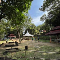 Photo taken at Gunung Lambak by Shafiq Z. on 6/11/2022