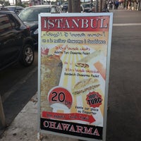 รูปภาพถ่ายที่ Istanbul Chawarma โดย ömür k. เมื่อ 10/21/2013