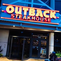 Photo taken at Outback Steakhouse by Rob C. on 8/6/2018