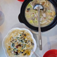 Photo taken at Keng Eng Kee KEK Seafood by zong on 6/10/2023
