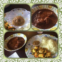 Foto tirada no(a) Gourmet Lani, Indian Kitchen por Clarence L. em 12/9/2014