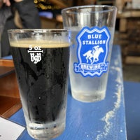 Photo taken at Blue Stallion Brewing Co. by Bob S. on 9/3/2022