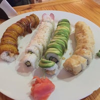 Das Foto wurde bei Saisaki Restaurant von Ivy Z. am 5/25/2016 aufgenommen