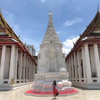 Photo taken at Wat Maha Phruettharam Worawiharn by Messilah M. on 7/24/2017