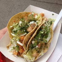 4/12/2013에 Brad W.님이 Edgar&amp;#39;s Best Taco Shack에서 찍은 사진