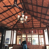 Photo taken at Nalapad Residency Hotel Mangalore by Roshan on 7/4/2017