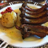 รูปภาพถ่ายที่ Restaurante Tejera Negra โดย caroWansilla เมื่อ 11/1/2012