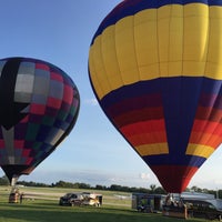 Das Foto wurde bei Gentle Breeze Hot Air Balloon Co von Jeff Z. am 8/27/2015 aufgenommen