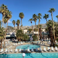 Foto diambil di Desert Hot Springs Spa Hotel oleh Jeff S. pada 2/13/2023