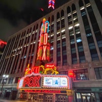รูปภาพถ่ายที่ Fox Theatre โดย Jeff S. เมื่อ 5/10/2023