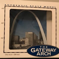 4/25/2018에 Jeff S.님이 Gateway Arch Museum Store에서 찍은 사진