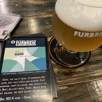 Foto tirada no(a) Furbrew Beer Bar por Hannu H. em 4/22/2022