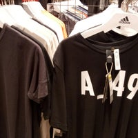 adidas outlet chinatown point