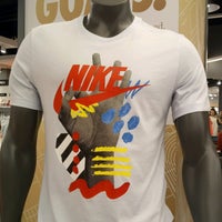 nike factory outlet west coast plaza