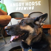 Das Foto wurde bei Angry Horse Brewing von Winnie am 7/11/2019 aufgenommen