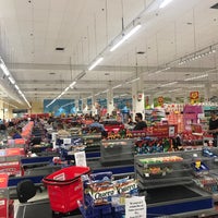 Photo taken at Extra Hiper by Adriana F. on 1/25/2018