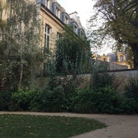 Photo taken at Jardin Francs Bourgeois-Rosiers by Philip C. on 10/25/2017