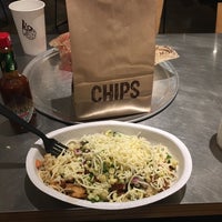 Photo taken at Chipotle Mexican Grill by Kayla S. on 3/31/2016