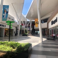 Foto tirada no(a) Centro Comercial Via Alta por Alejandro A. em 7/19/2021