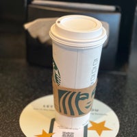 Photo taken at Starbucks by Glenn D. on 4/14/2022