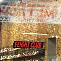 รูปภาพถ่ายที่ Flight Club โดย Glenn D. เมื่อ 10/27/2022