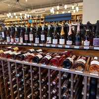 11/20/2022 tarihinde Glenn D.ziyaretçi tarafından Union Square Wines &amp;amp; Spirits'de çekilen fotoğraf