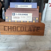 Photo taken at La Colombe Coffee Roasters by Glenn D. on 8/12/2023