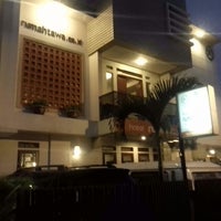 Das Foto wurde bei Rumah Tawa Hotel von Prihadi A. am 11/23/2013 aufgenommen