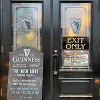 Photo taken at The Irish Harp Pub by Flor P. on 1/23/2023