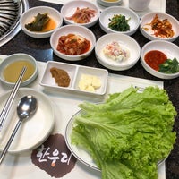 12/5/2020 tarihinde $teph L.ziyaretçi tarafından Hanwoori Korean Restaurant (한우리)'de çekilen fotoğraf