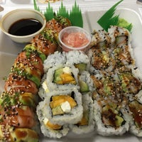 Photo taken at Sushi Yama by Stephanie L. on 5/12/2015