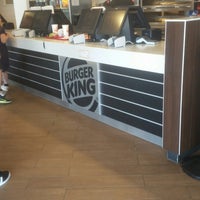Das Foto wurde bei Burger King von Mario C. am 5/5/2018 aufgenommen