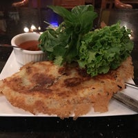 Photo taken at Green Leaf Vietnamese Restaurant by Jesse Y. on 6/9/2019