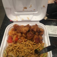 Photo taken at Panda Express by Durrell L. on 7/14/2017