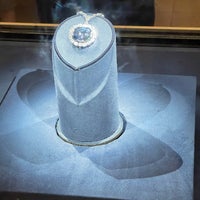 Photo taken at Hope Diamond Exhibit by Durrell L. on 6/7/2022